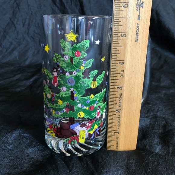 Nikko Set of 4 Christmas Tree Mugs 13 ounce - Picture 8 of 13